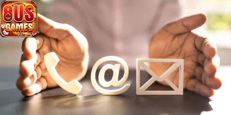 Giao diện trang liên hệ 8us hiện đại và thân thiện với người dùng